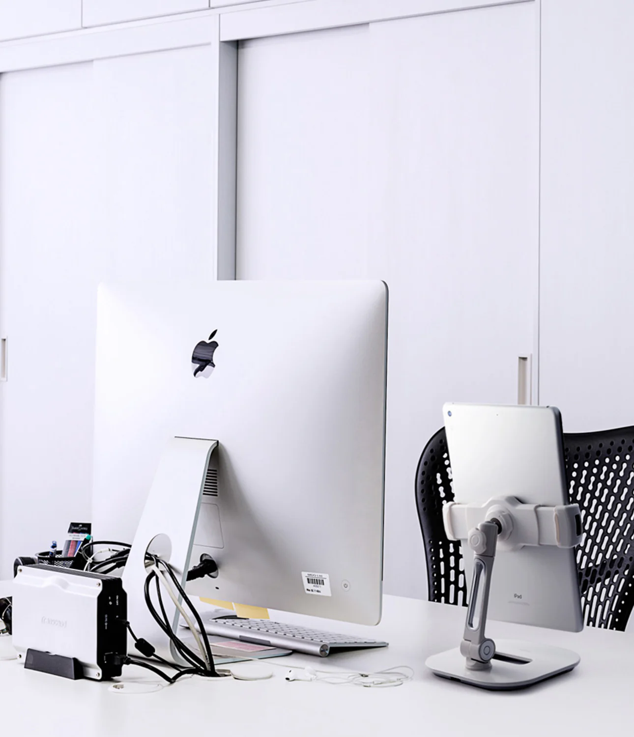 Iron Tablet Stand - Image 12